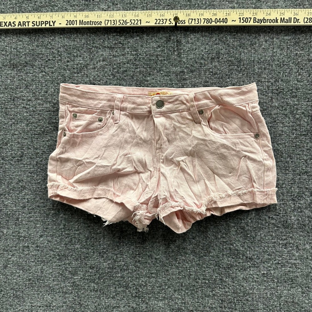 Forever 21 Shorts Womens Size 28 Pink Denim Raw Hem Frayed Low Rise Casual